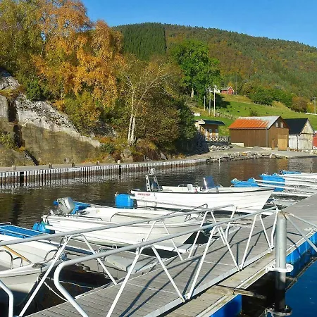 Midsund *