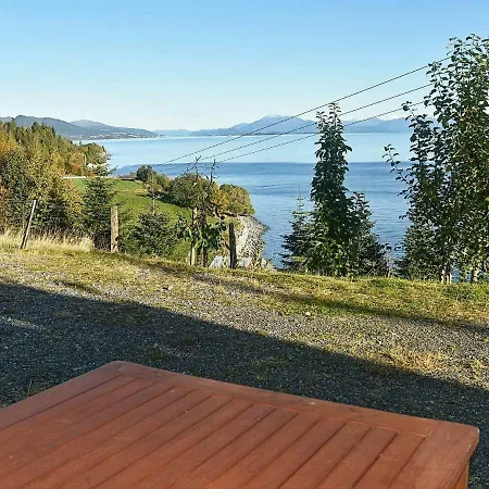 Midsund Aukra