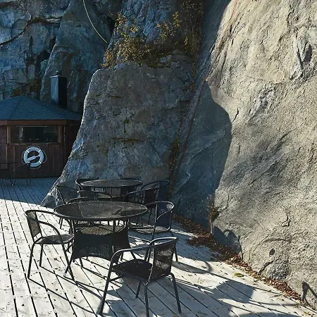 Midsund Apartment Aukra
